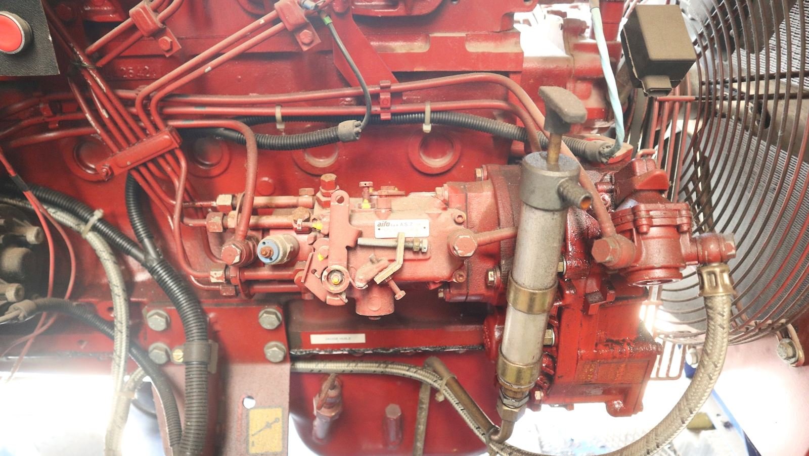 Heavy-Duty-Straßenmotoren International A500