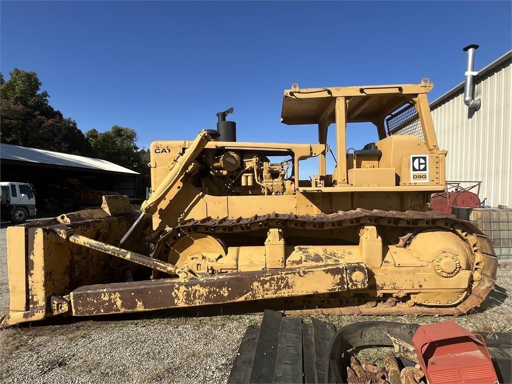 Excavator Caterpillar D9G