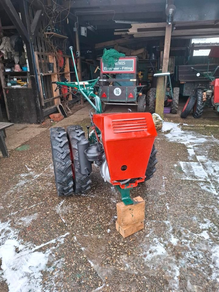 Traktor Irus U 1200/K