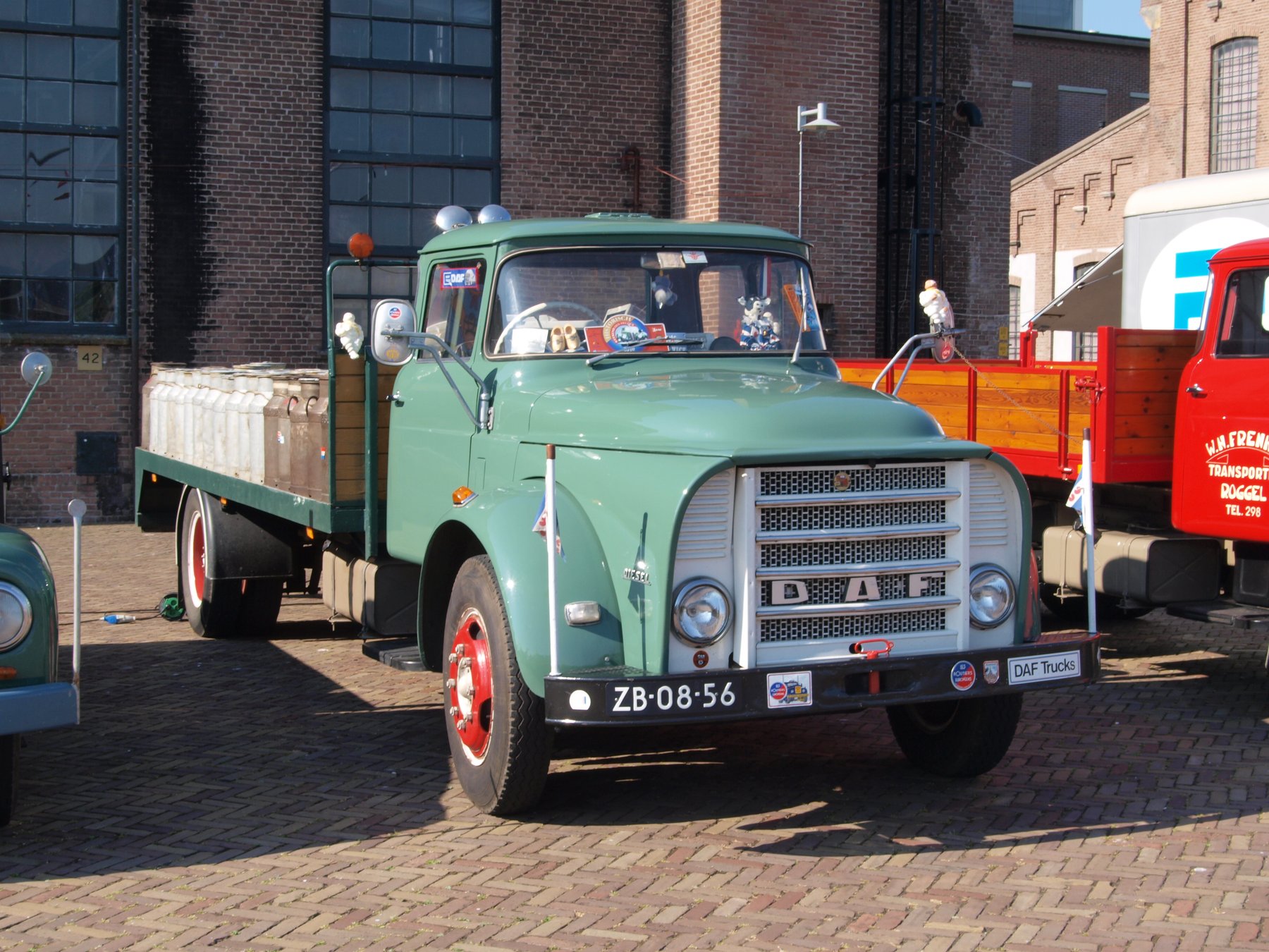 Truck DAF A16 DD 516