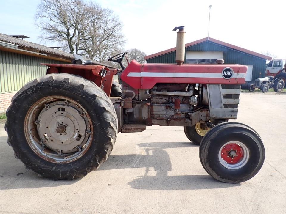 Tractor Massey Ferguson MF 1130