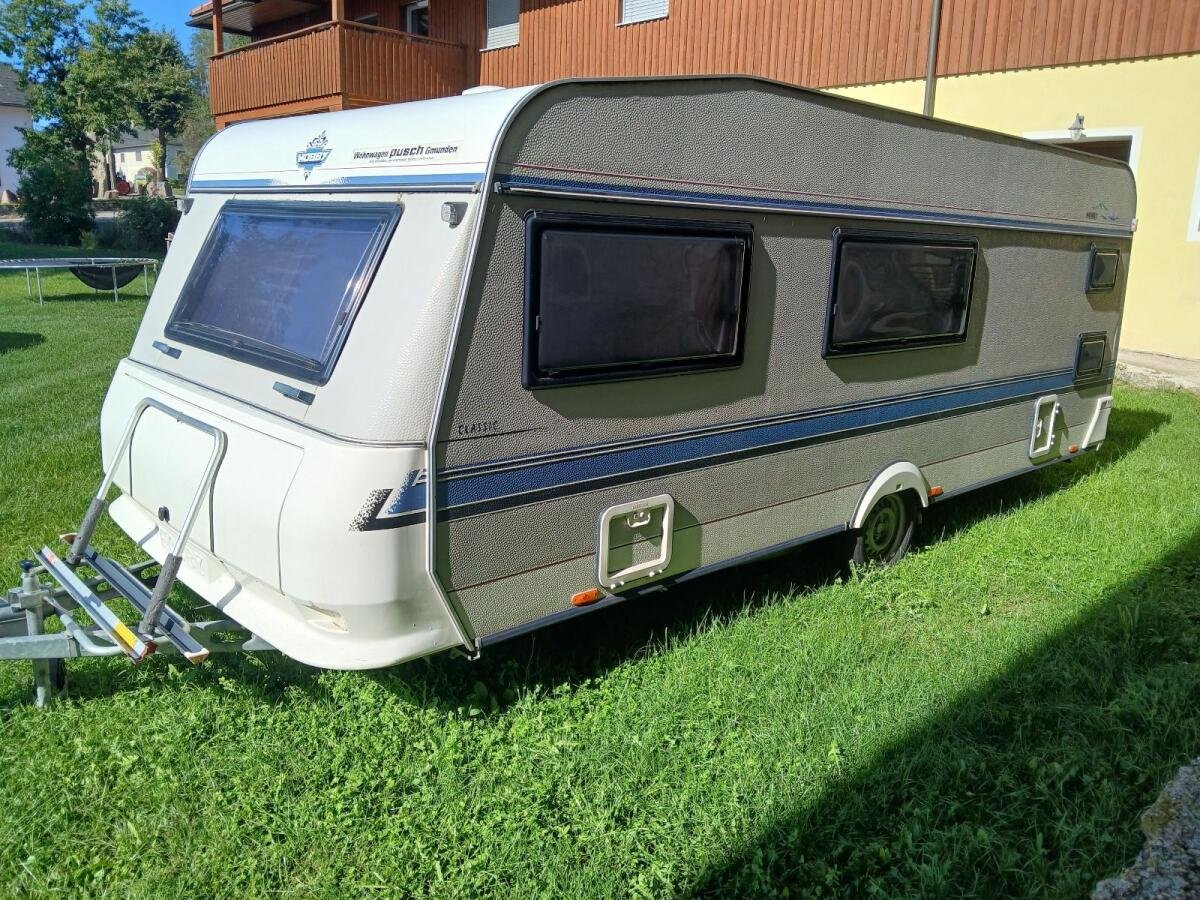 Przyczepy samochodowe do 3,5 t HOBBY 550 CLASSIC