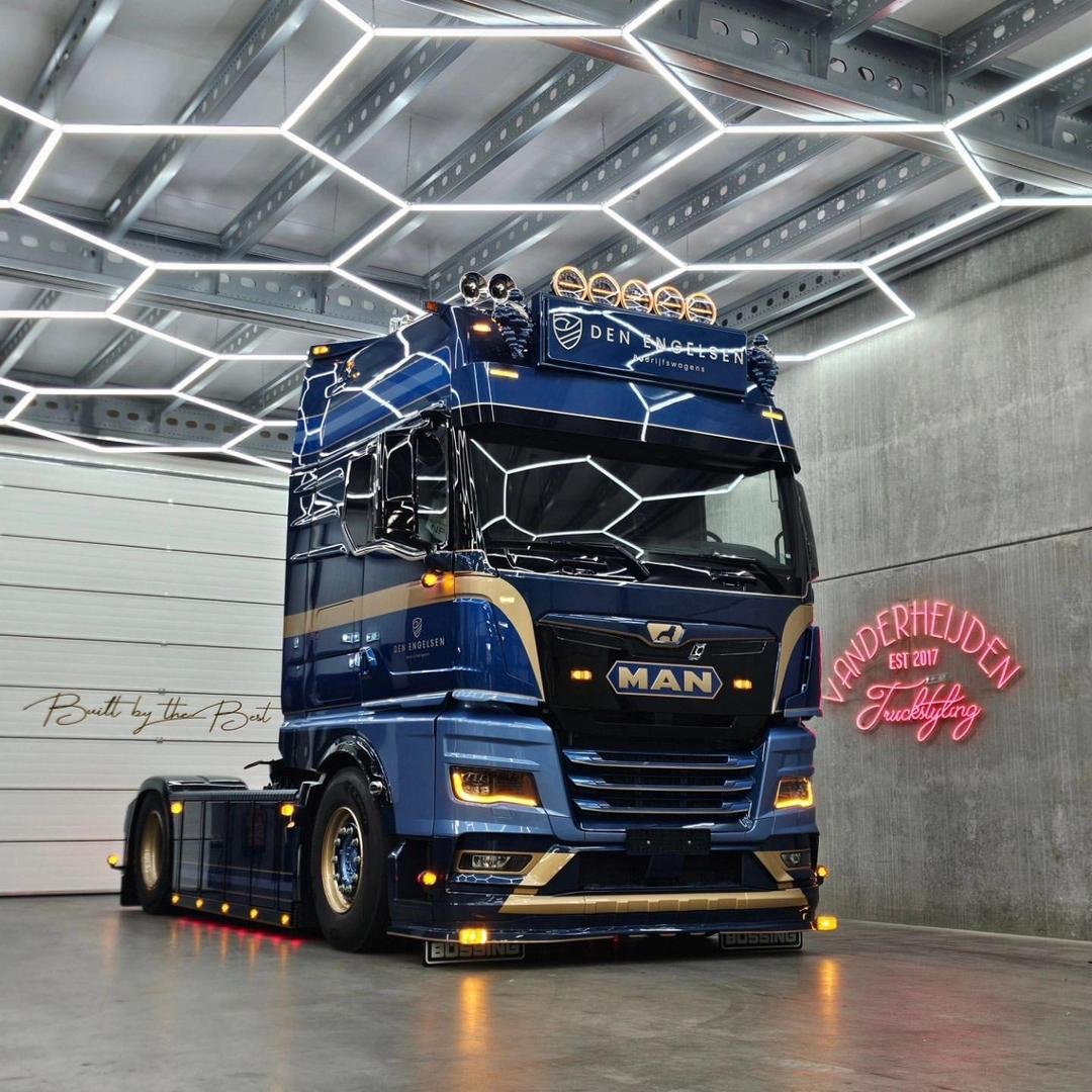 Lastwagen MAN 6 L