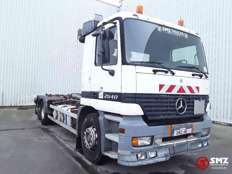 Mercedes Benz Actros 2540 6x2