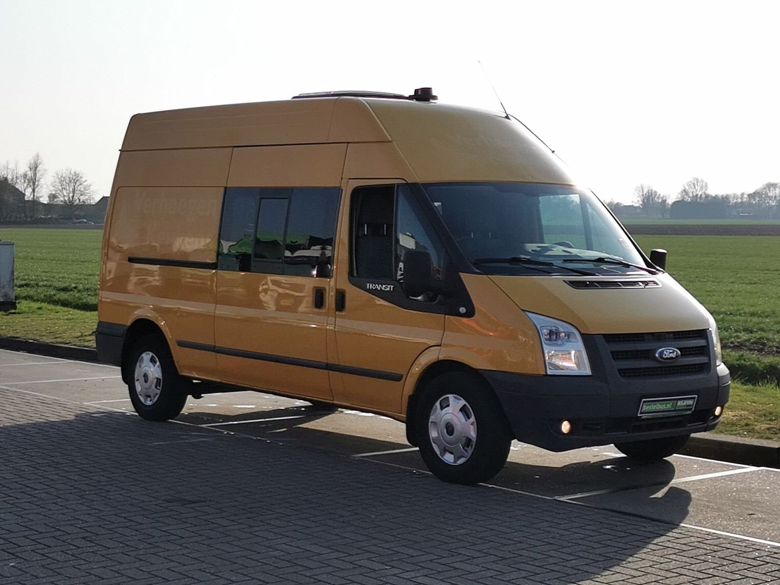 Transporter Ford TRANSIT 330L CDCF 90 4.63