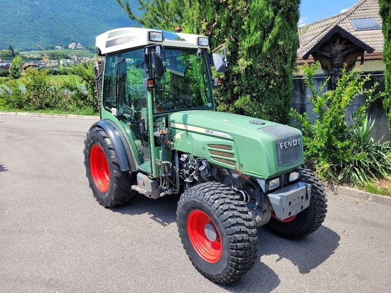 Traktor Benye 250C