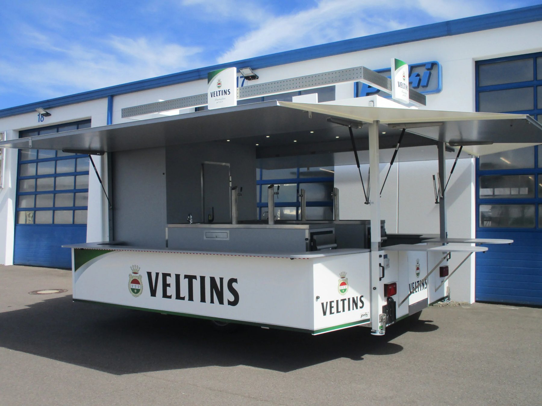 Anhänger Pekawee U.L.L.T
