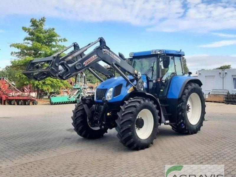 Tractor New Holland TVT155