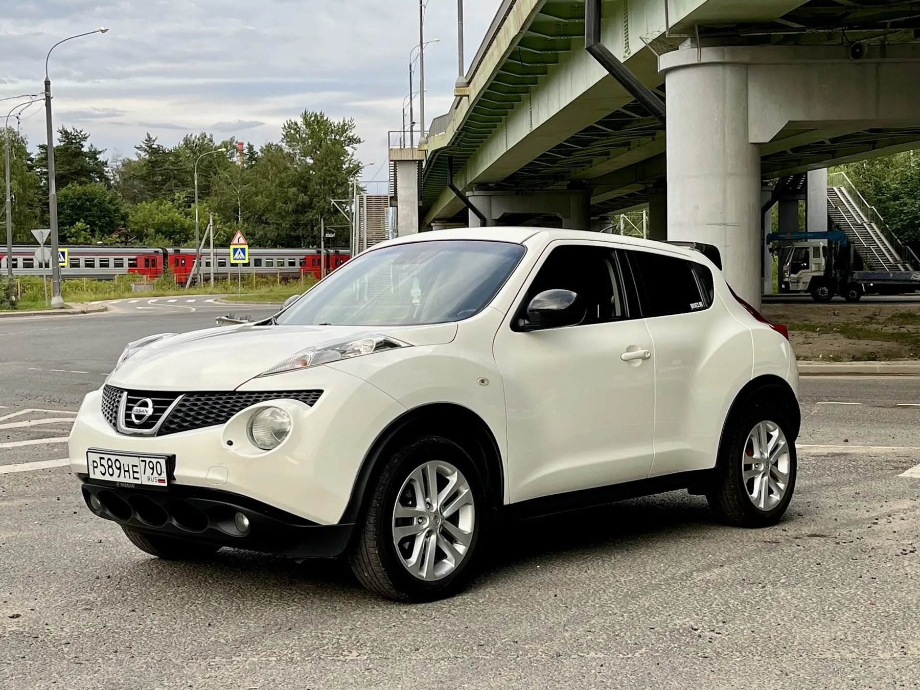 Transporter Nissan NISSAN JUKE