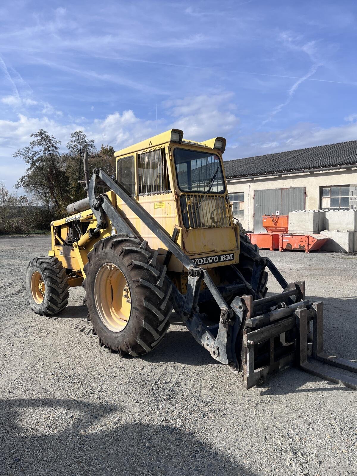 Radlader Volvo LM622