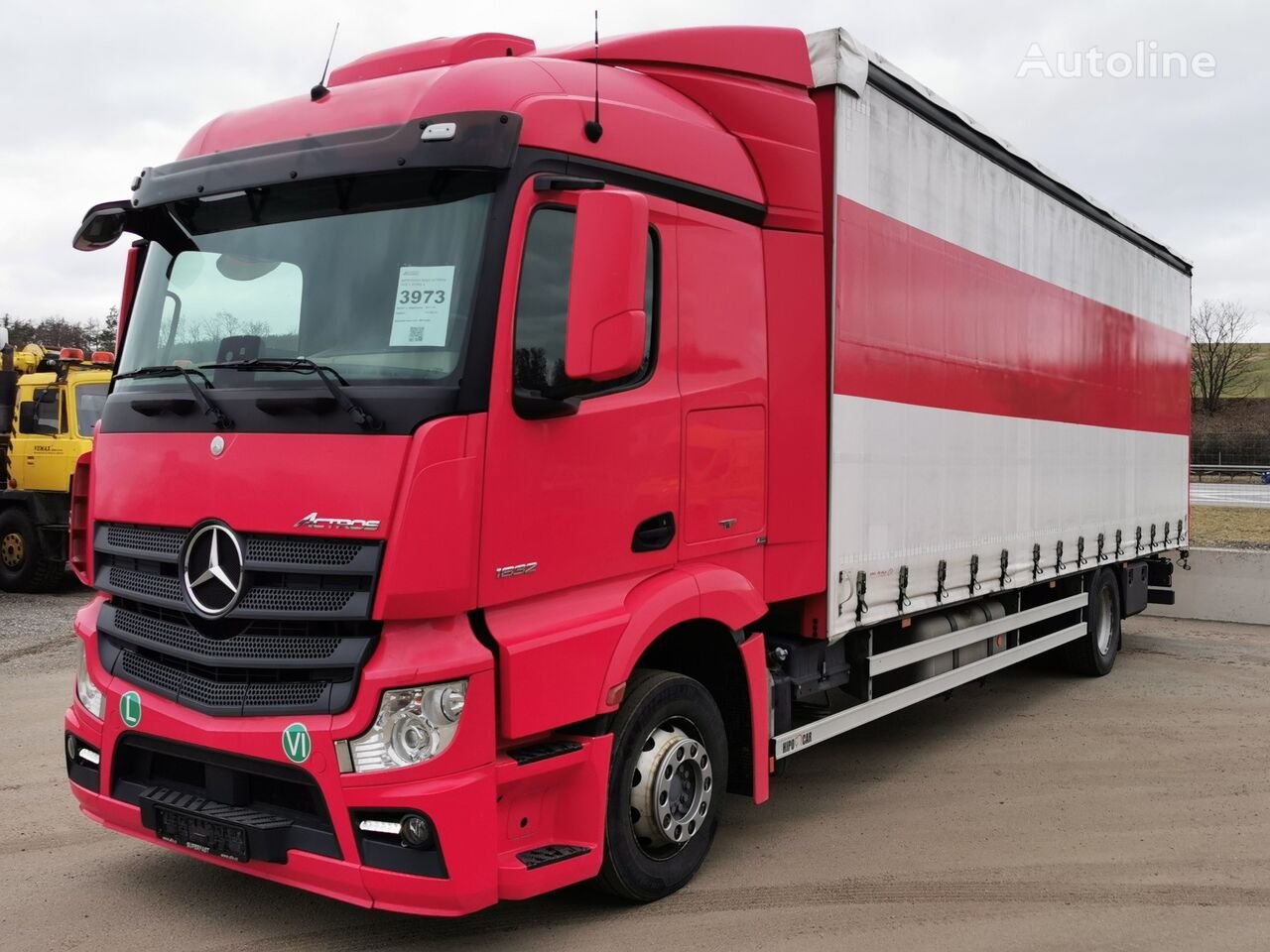 Truck Mercedes Benz ACTROS 1832L