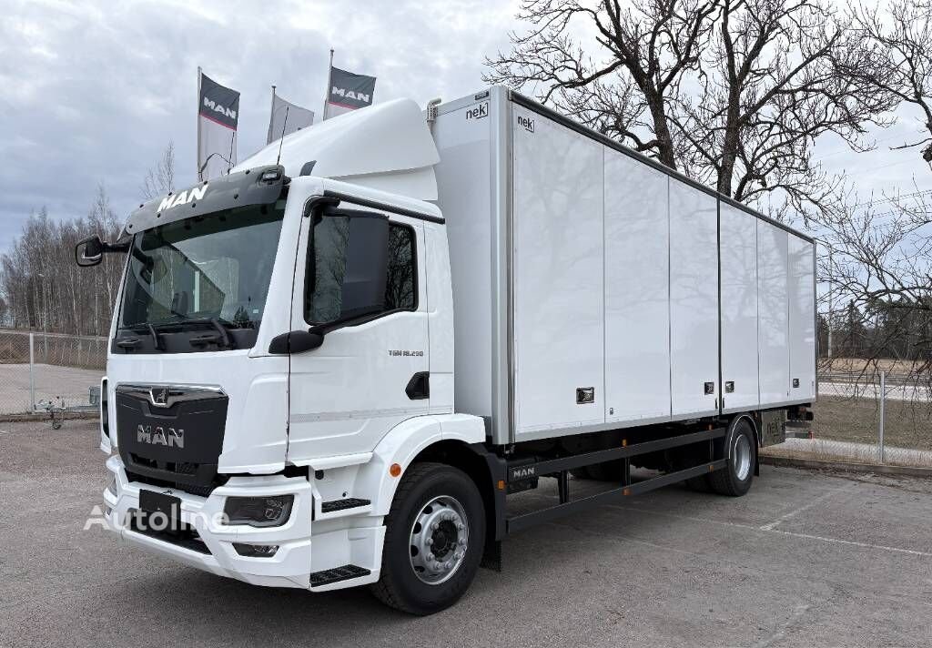 Truck MAN TGM 19.290 4x2 BL CH