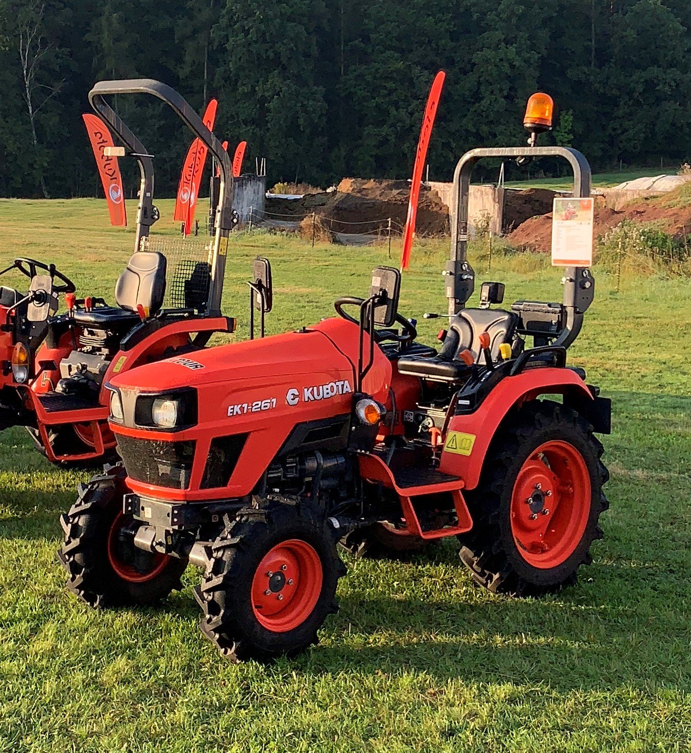 Tractor Kubota TRACTOR EK1-261