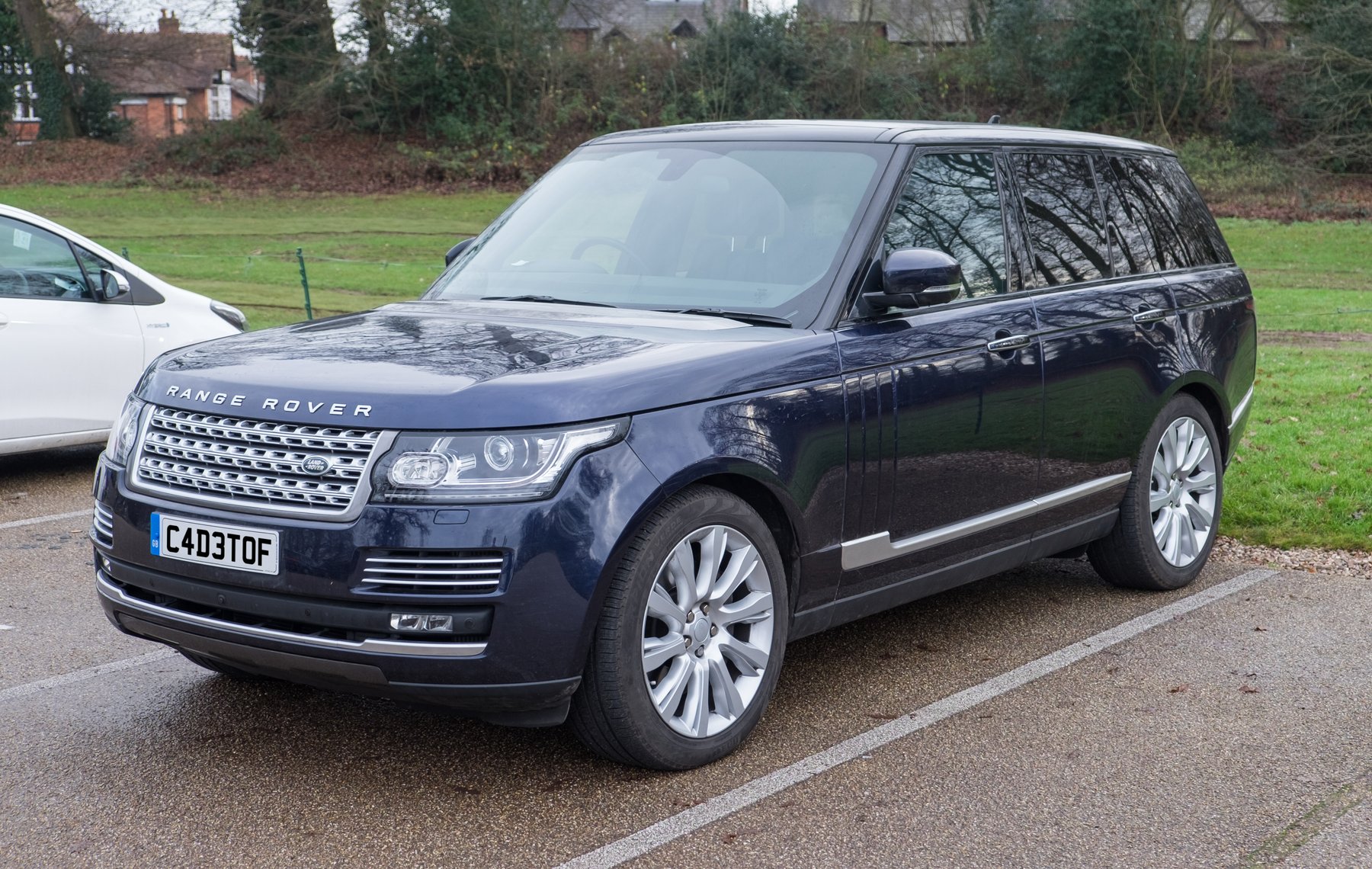 Van Range Rover 5D STATION WAGON-AUTOMATIC-4X4/2540