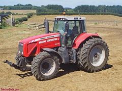 AGCO Massey Ferguson MF 8470