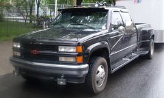 Chevrolet CREW CAB 30