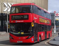 Alexander Dennis Enviro400