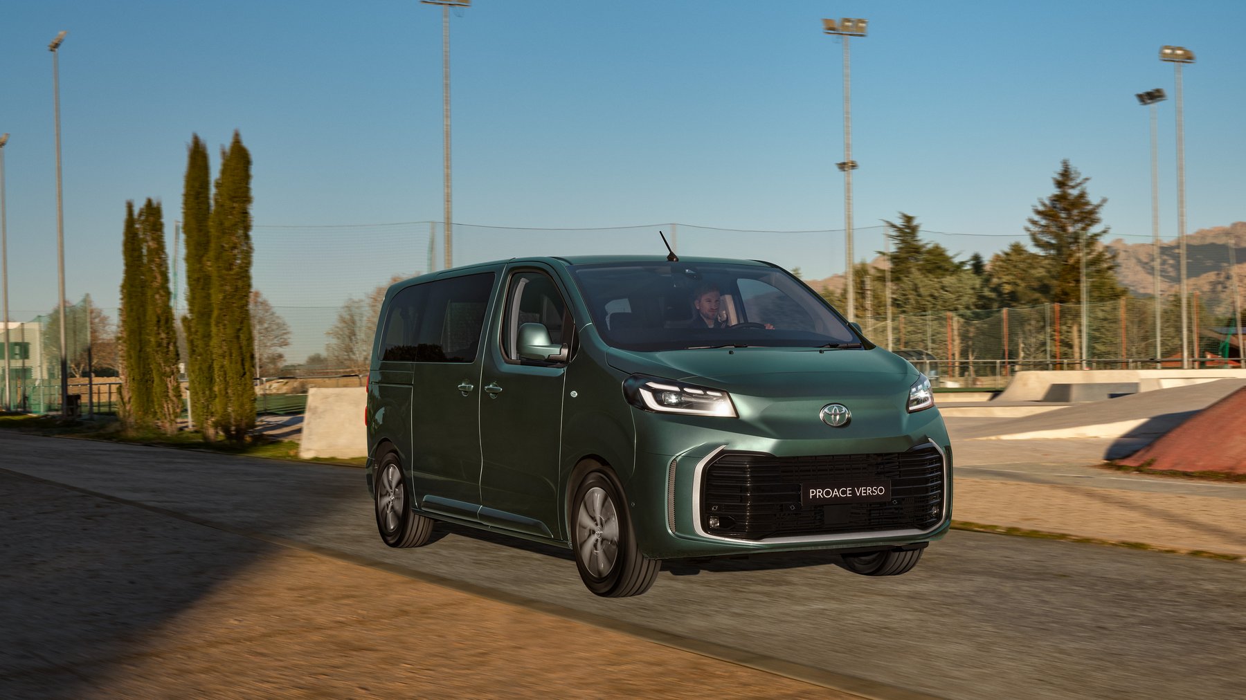 Van Toyota VERSO VAN