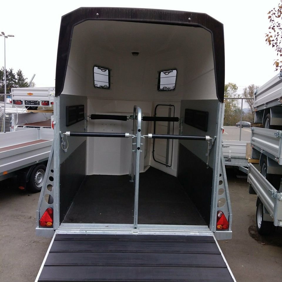 Trailer Atec AVV2500 2