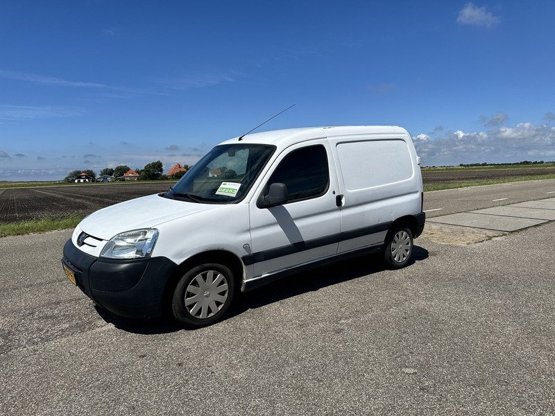 Transporter Peugeot 170C 1,9D
