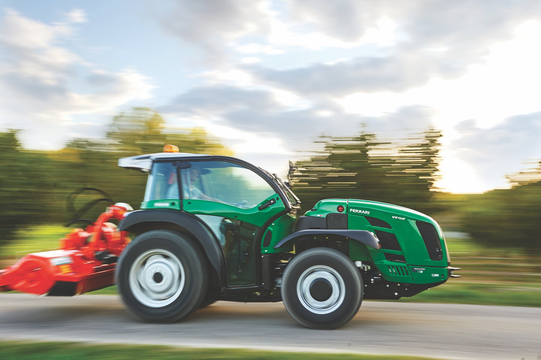 Tractor Ferrari 1100 DT