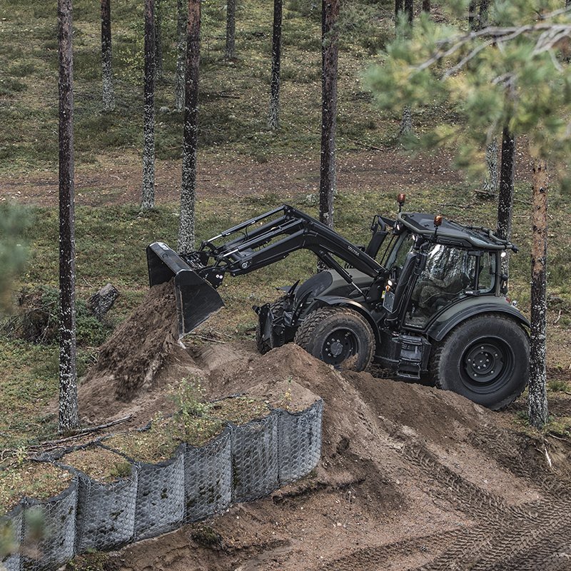 Valtra 800-4-4X4/239