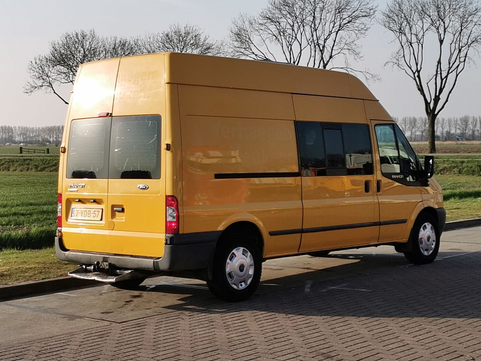 Transporter Ford 330L-2.4D66-FMCY/395