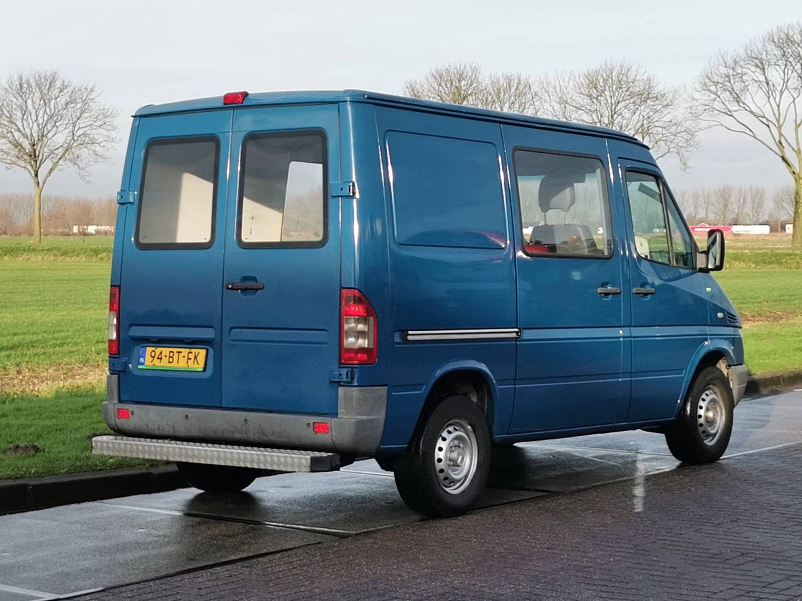 Van Mercedes Benz 903.6 DOUBLECABINE