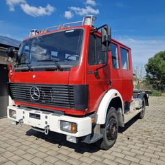 Mercedes Benz 1224L 4X2