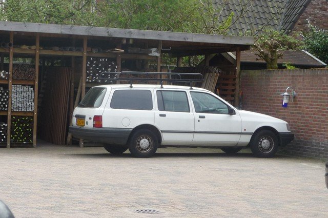 Van Ford SIERRA 1.6 VAN