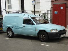 Ford ESCORT