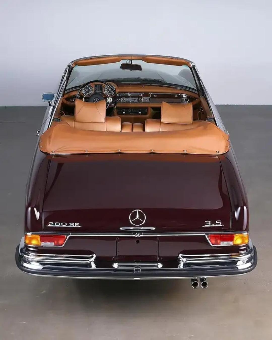 Van Mercedes Benz 609 DK-111