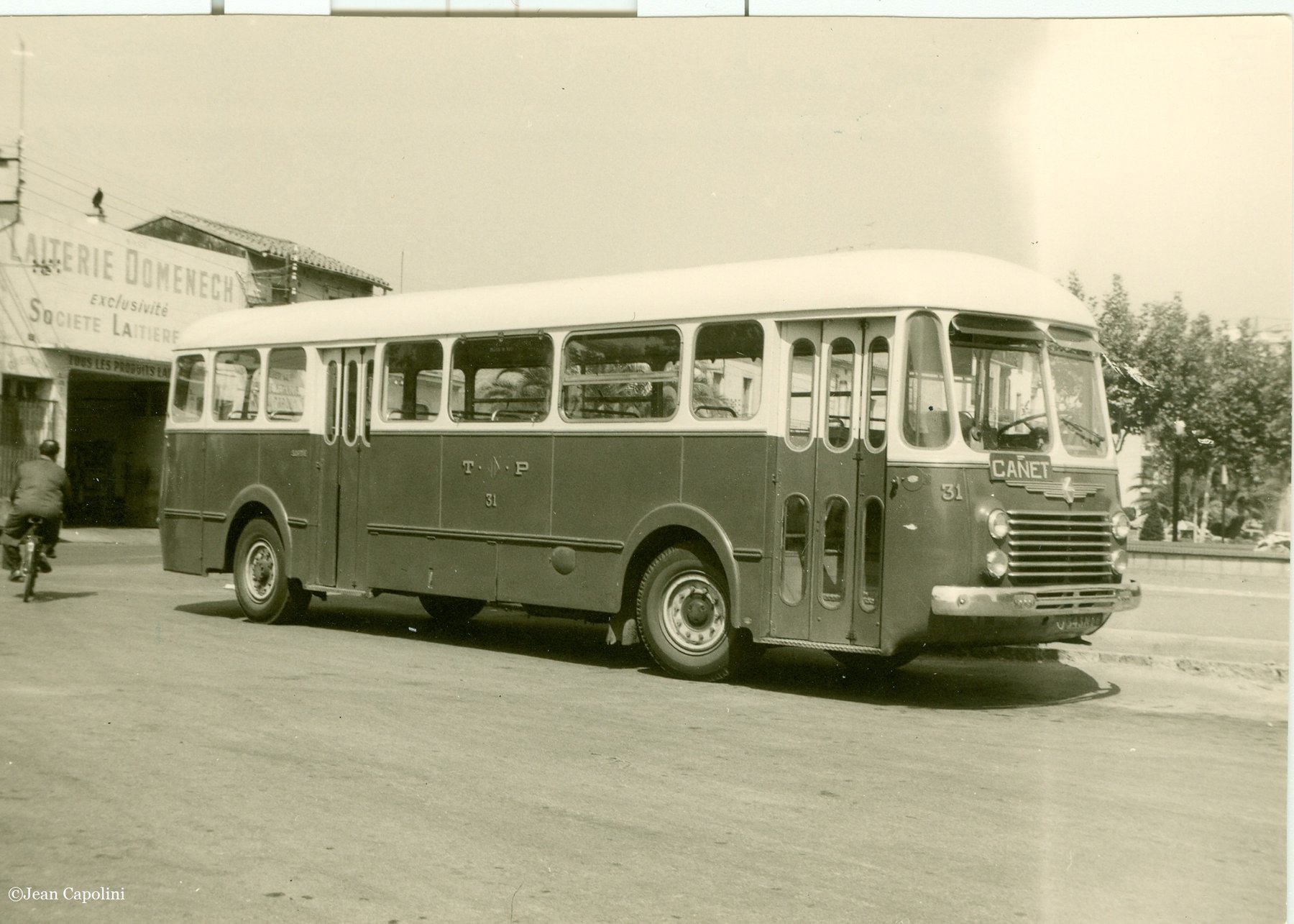 Van Renault R-4 FS