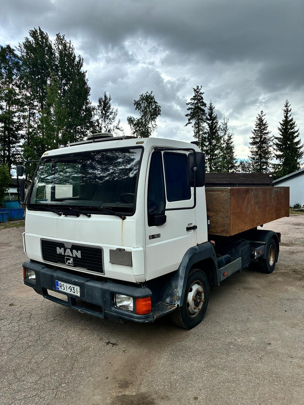 Truck Renault PREMIUM 420-22CVA1-A-6X2/519+138