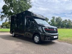 Stx MASTER, HORSEBOX
