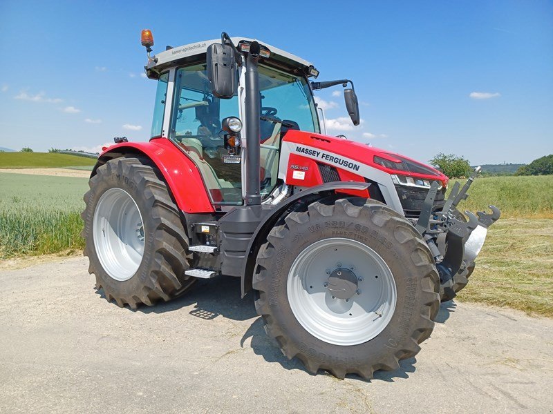 Tractor Massey Ferguson 1455V