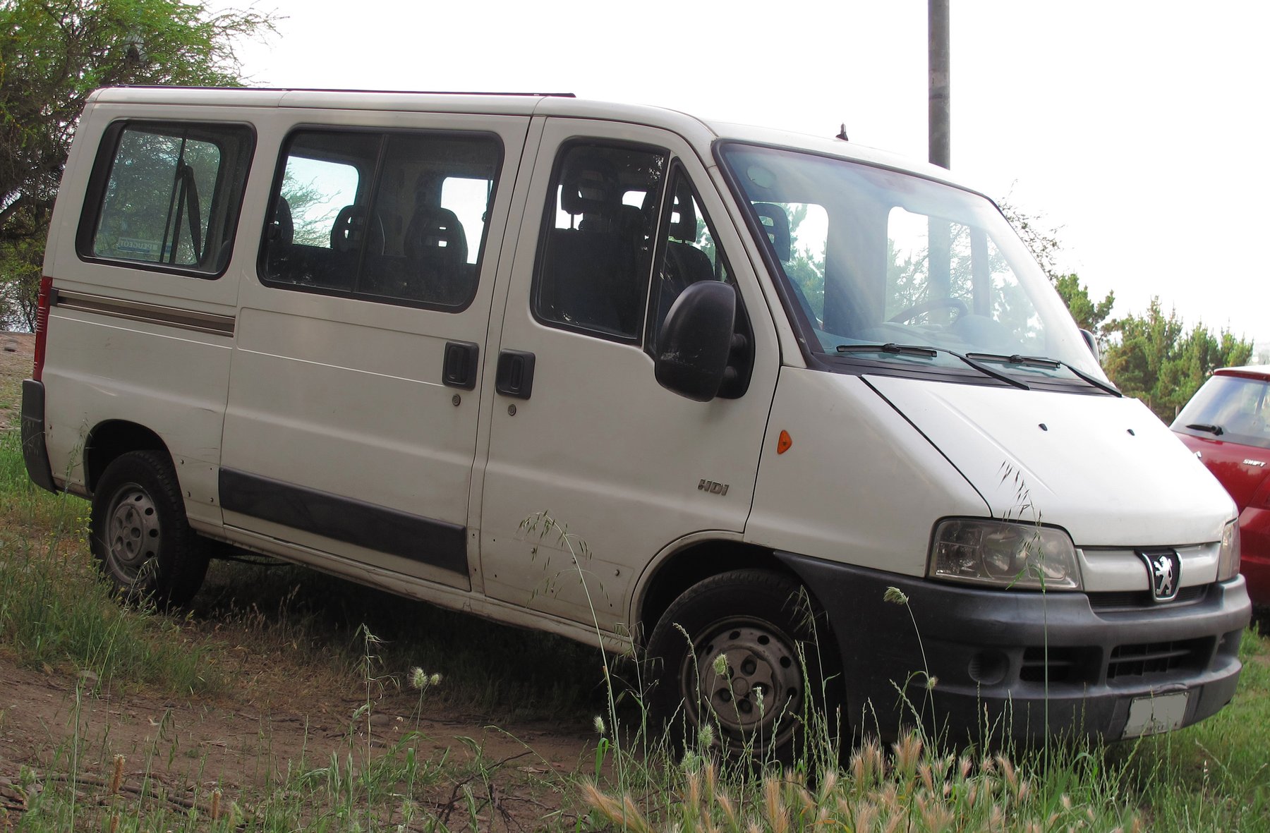 Peugeot 330M 2.2HDI