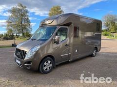 Stx MOVANO
