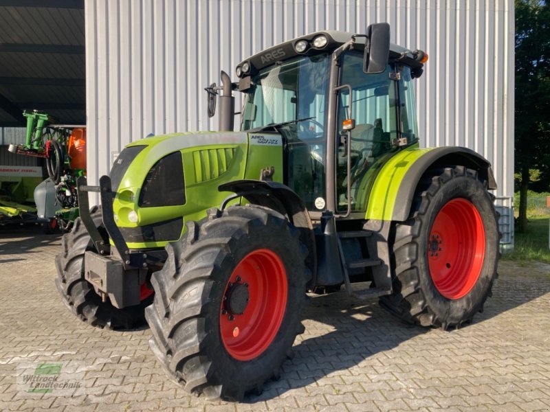 CLAAS Ares 557