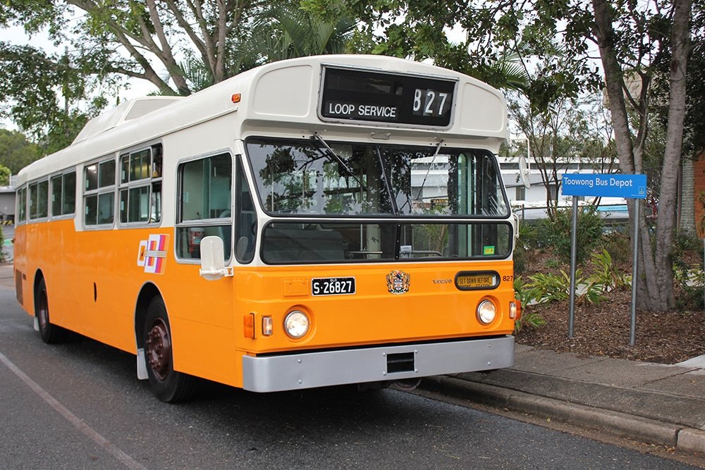 Busse & Reisebusse Volvo B59