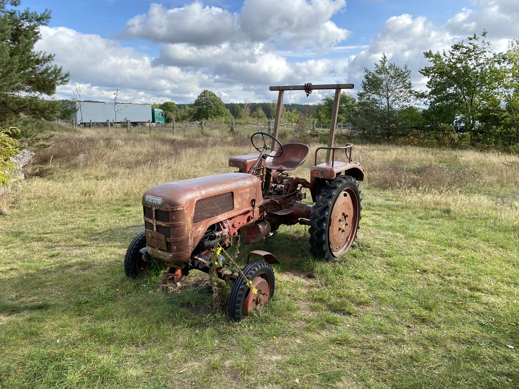 Traktor Fahr D 88
