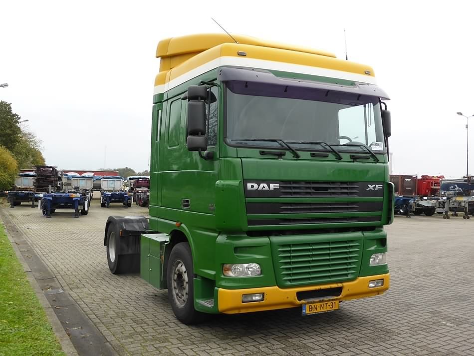 Samochód ciężarowy DAF FA 95XF.380