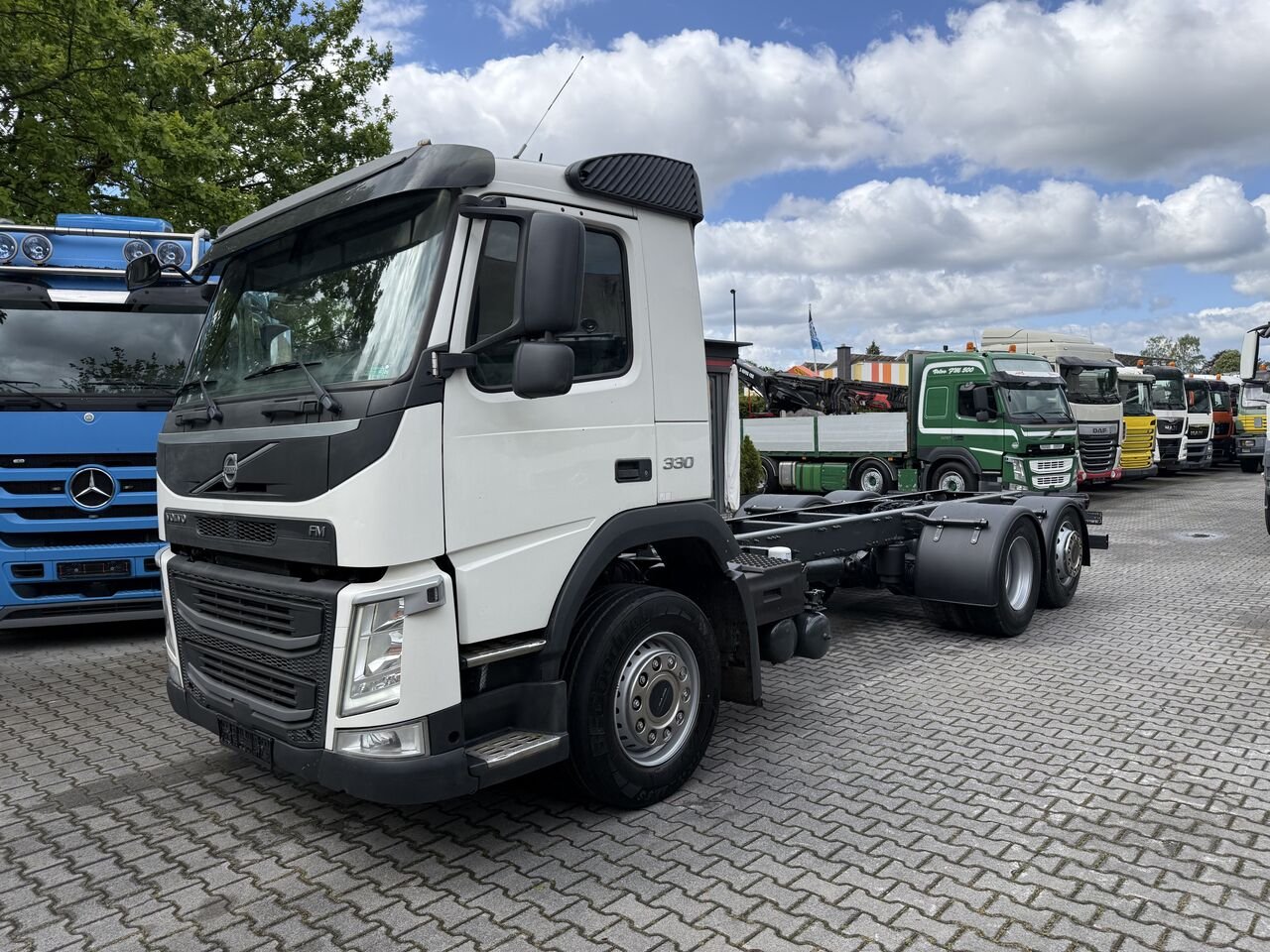 Truck Volvo FM 370 EEV 6X2