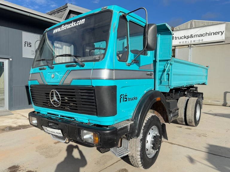 Truck Mercedes Benz 1622