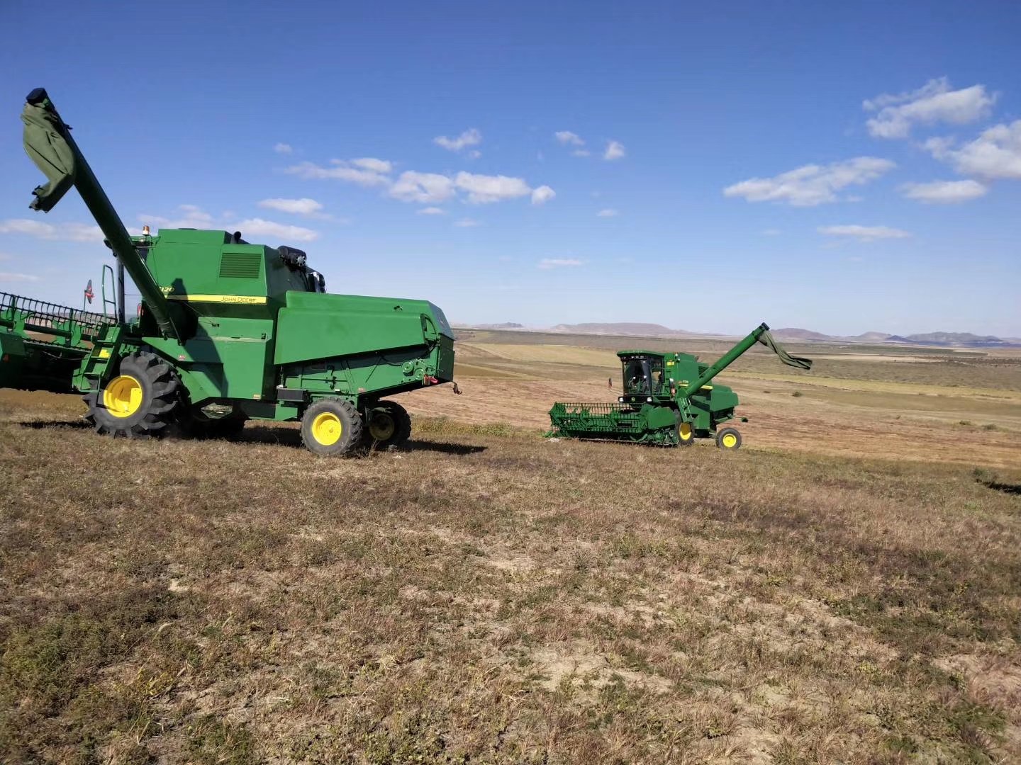 Harvester Rotania 120 combine