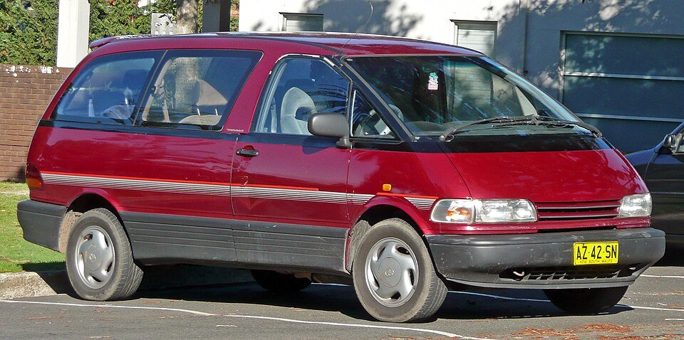 Van Toyota TOYOTA PREVIA