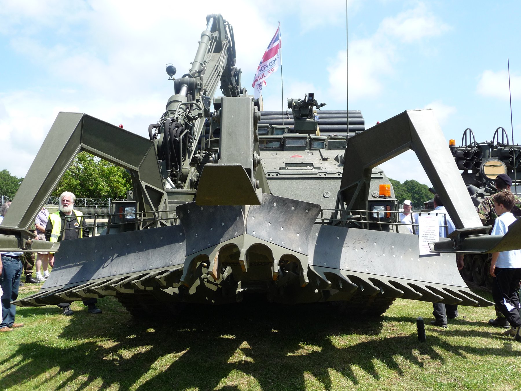 Fire, rescue & special vehicles Bae Systems Land Systems Trojan armoured engineer vehicle
