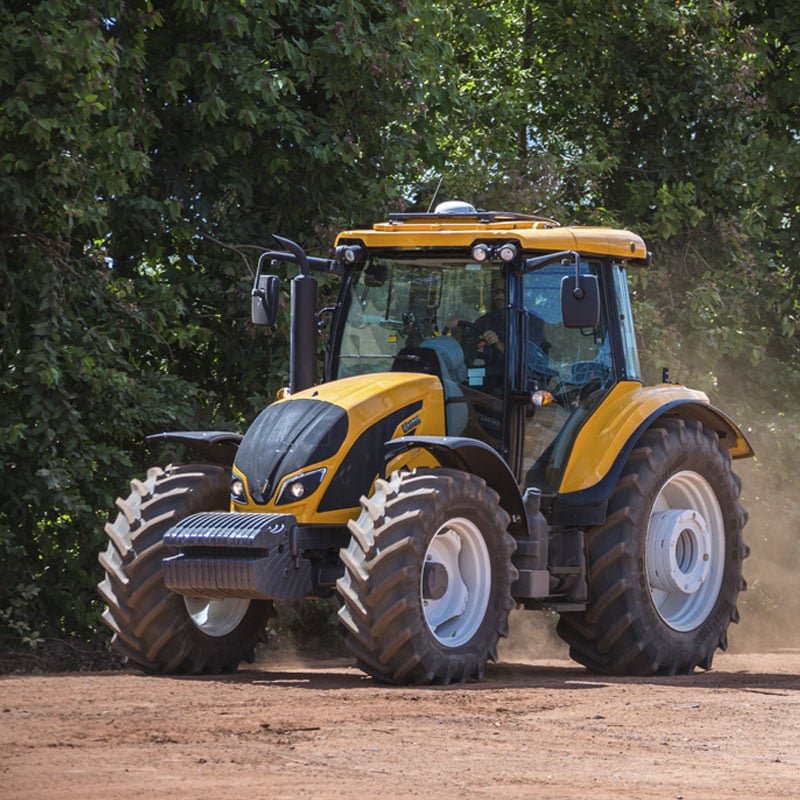 Traktor Valtra A134