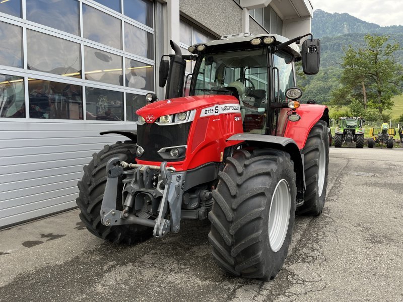 Tractor AGCO Massey Ferguson MF 6715 S