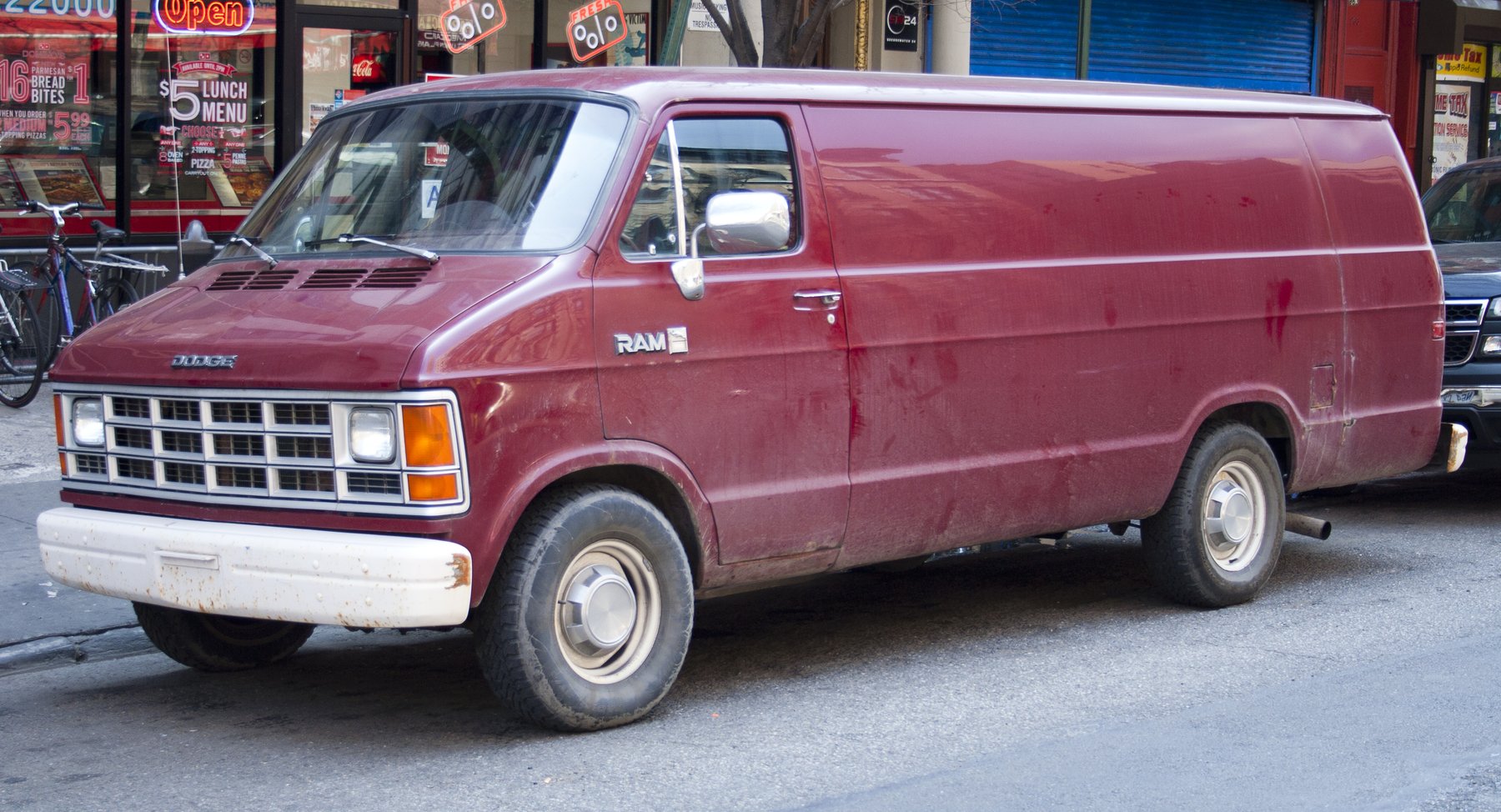 Van Dodge B1B-108 PANELVAN